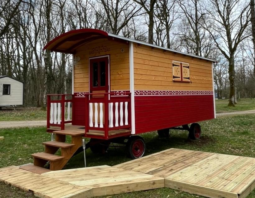 Camping De La Croix D'Arles Bourg  ภายนอก รูปภาพ