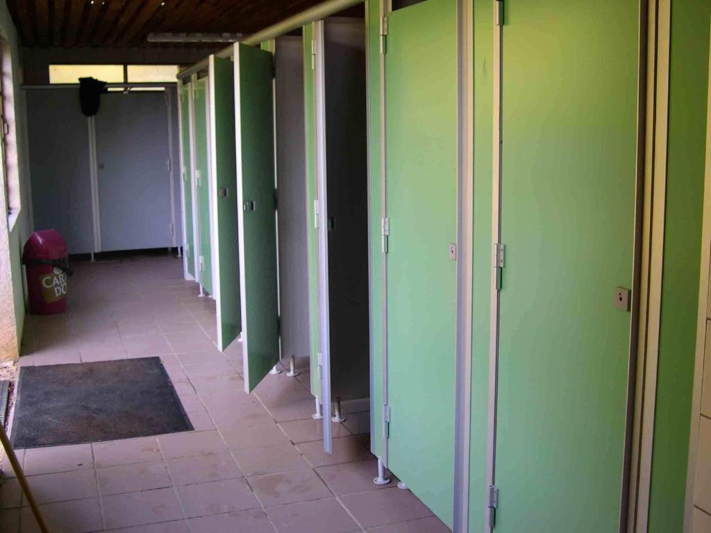 Camping De La Croix D'Arles Bourg  ห้อง รูปภาพ