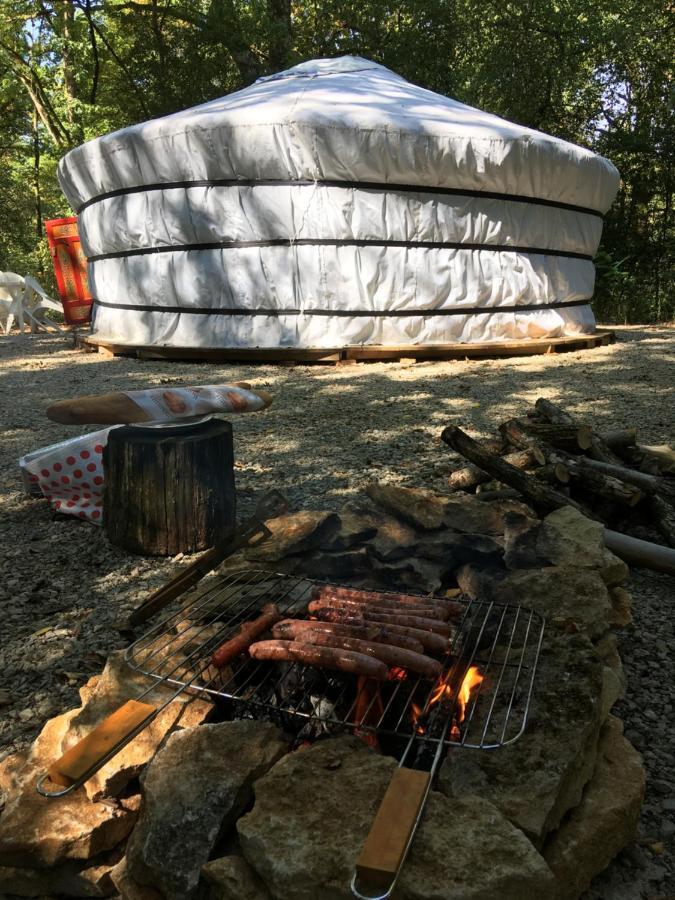 Camping De La Croix D'Arles Bourg  ภายนอก รูปภาพ